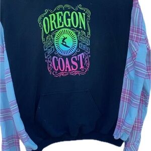 Oregon Coast Graphic Hoodie with soft flannel Sleeves
